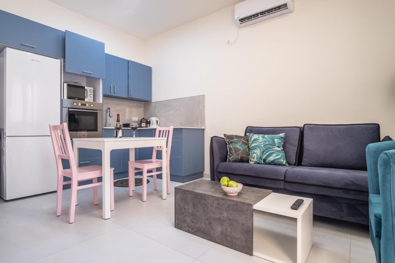 Port City Haifa - Luxury Apartments 50 Mtrs From The Beach מראה חיצוני תמונה