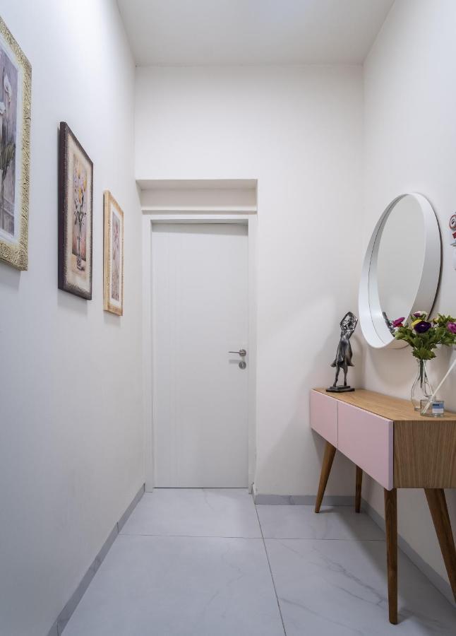 Port City Haifa - Luxury Apartments 50 Mtrs From The Beach מראה חיצוני תמונה