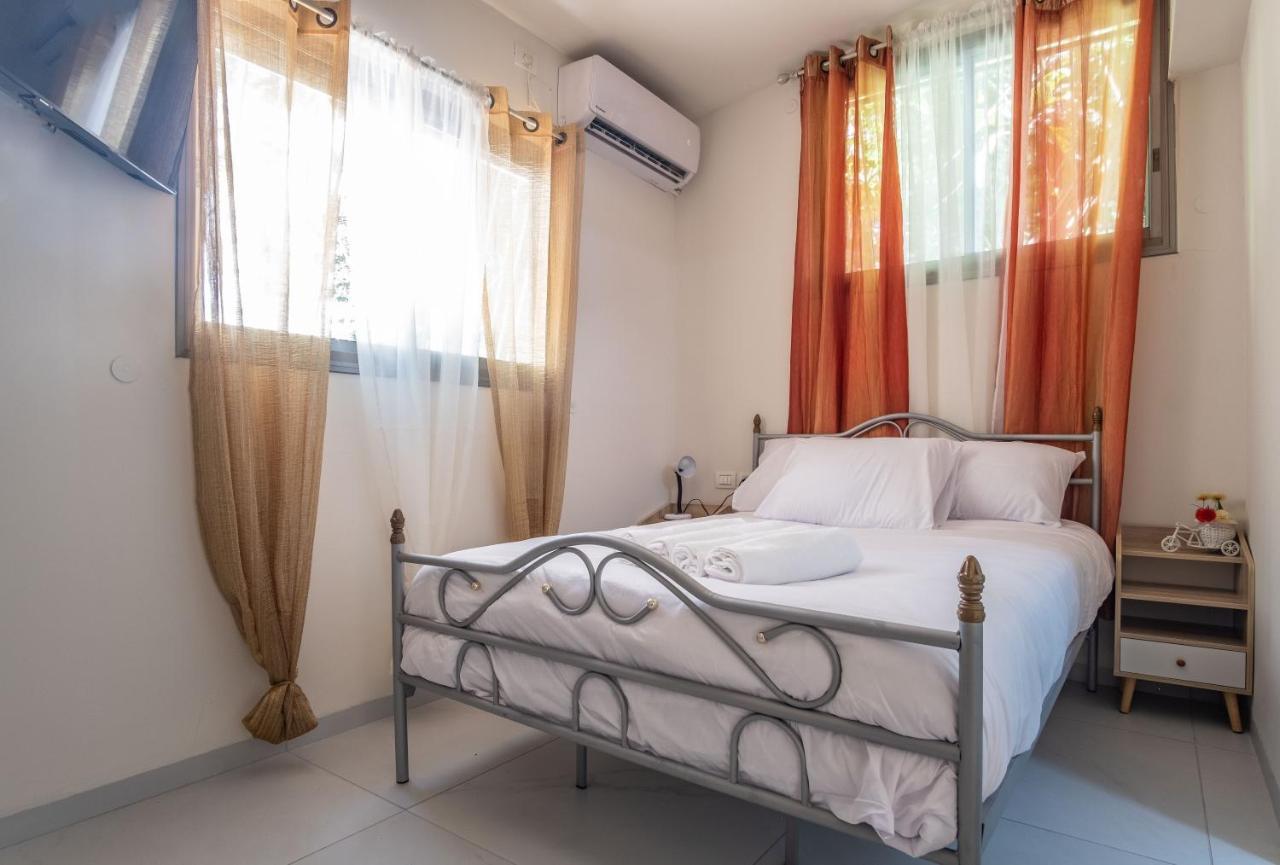Port City Haifa - Luxury Apartments 50 Mtrs From The Beach מראה חיצוני תמונה