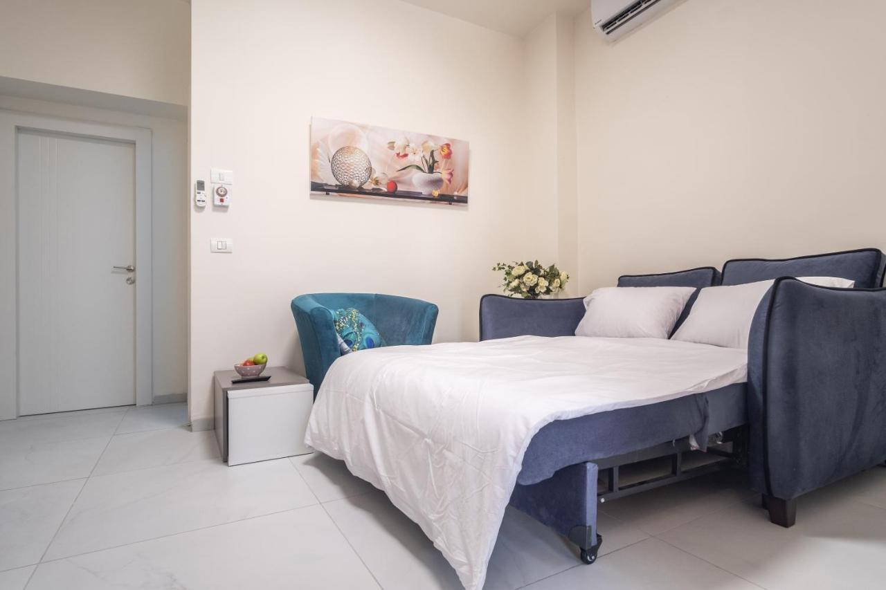 Port City Haifa - Luxury Apartments 50 Mtrs From The Beach מראה חיצוני תמונה
